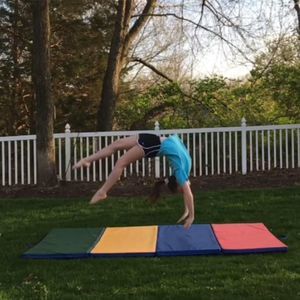 Meet your Posher, Hannah